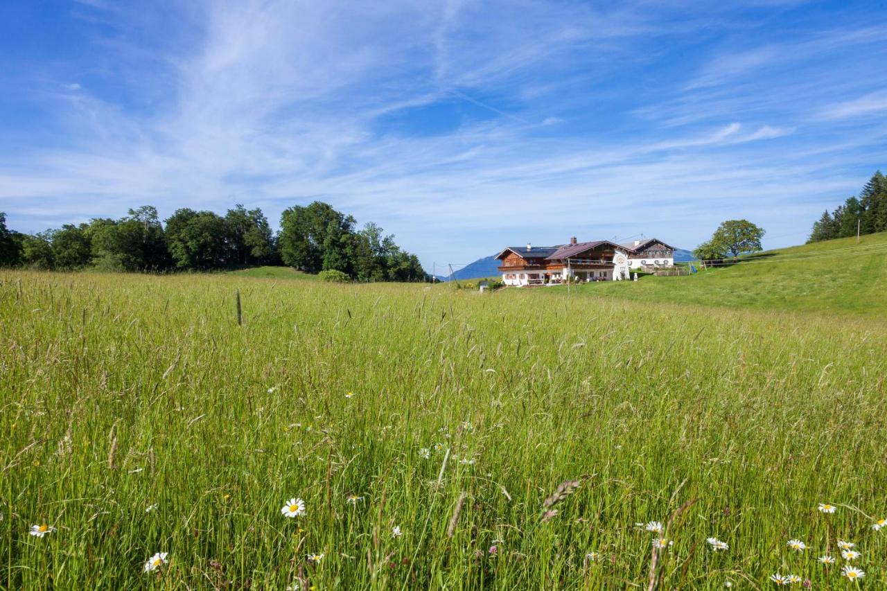 Ferienwohnungen Gaestehaus Laercheck เบิร์ชเทสกาเดน ภายนอก รูปภาพ