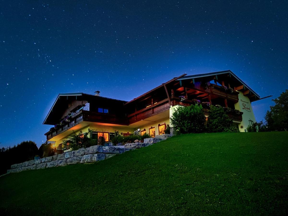 Ferienwohnungen Gaestehaus Laercheck เบิร์ชเทสกาเดน ภายนอก รูปภาพ