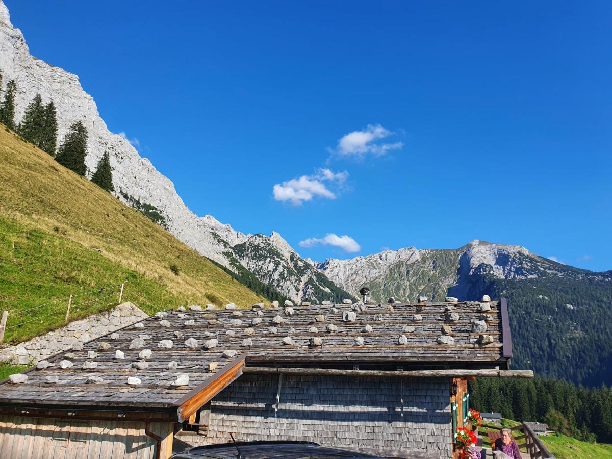 Ferienwohnungen Gaestehaus Laercheck เบิร์ชเทสกาเดน ภายนอก รูปภาพ
